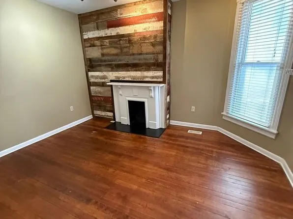 711 W Maxwell St #1, Lexington, KY 40508