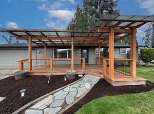 2409 Ranch Dr, Springfield, OR 97477