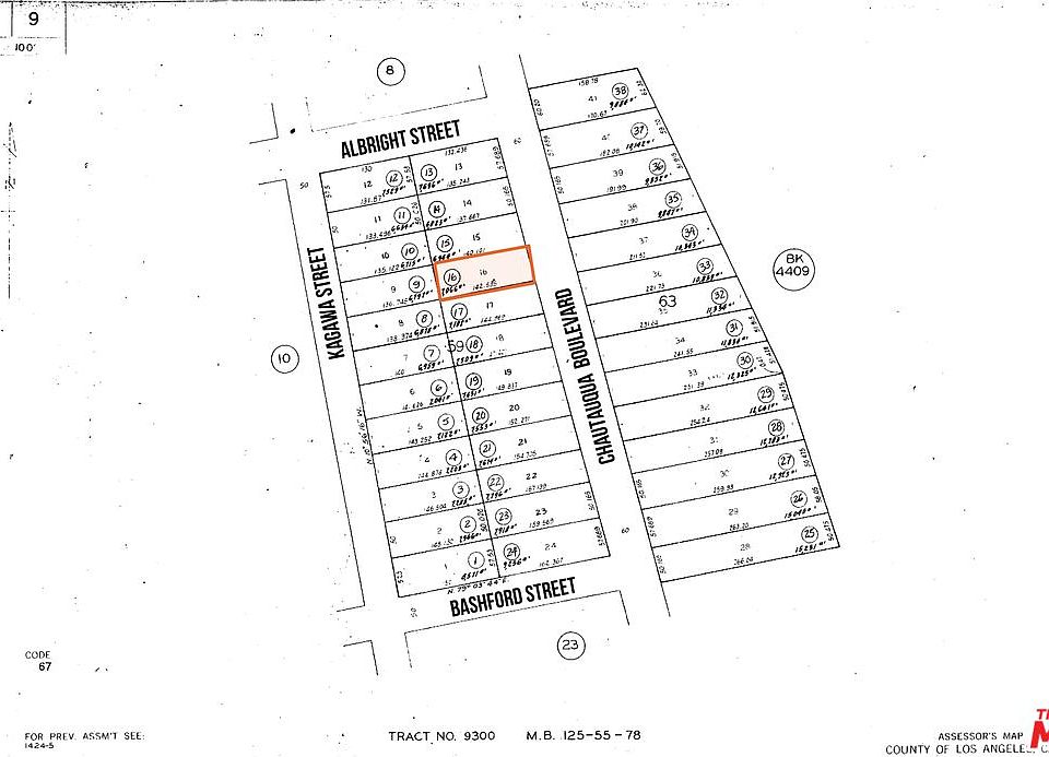 2nd image of 1047 Chautauqua Blvd