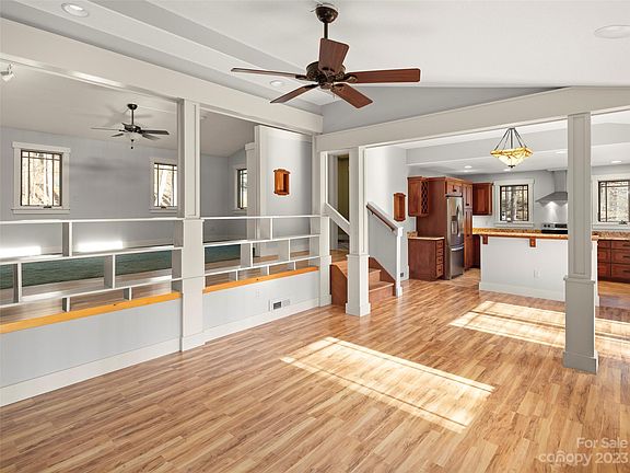 3rd image of 201 Chancery Ln