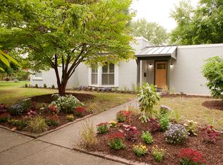 462 Longcommon Rd #2, Riverside, IL 60546