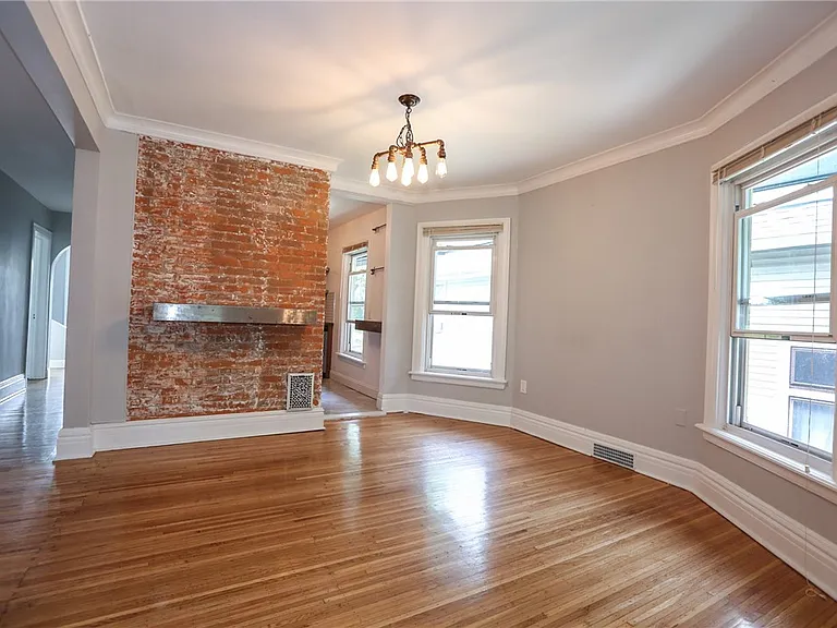 29 Birch Cres #UP — Photo 7