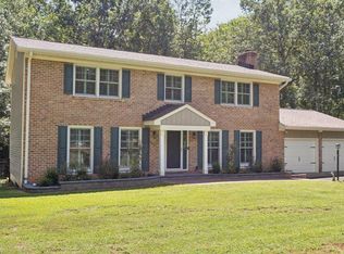 121 Autumn Dr, Stafford, VA 22556