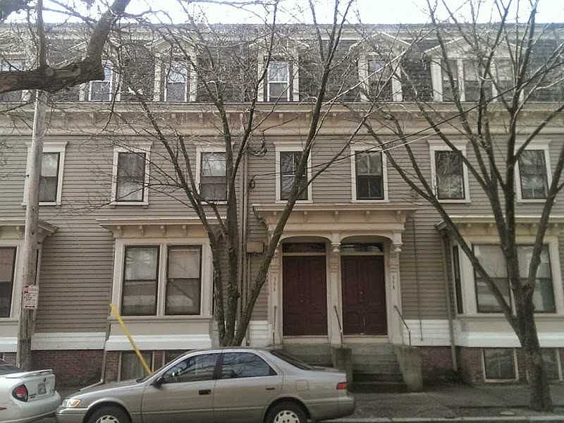 1st image of 352-358 Carpenter St #3