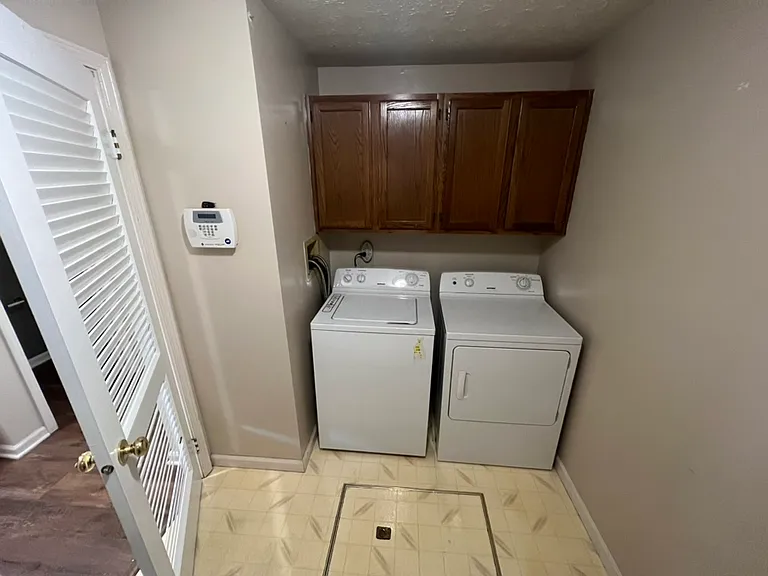 20 Walnut Cir — Photo 8