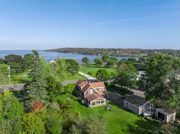 89 Ingraham Drive, Owls Head, ME 04854