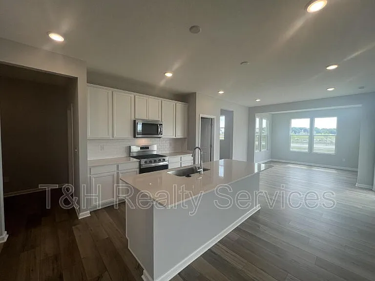 13111 Himalaya Cir — Photo 16