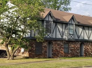 809 E 4th St, Bartlesville, OK 74003