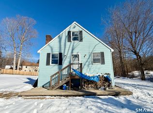 343 East Wakefield Boulevard, Winchester, CT 06098