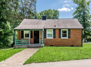 73 W Norris Rd, Norris, TN 37828