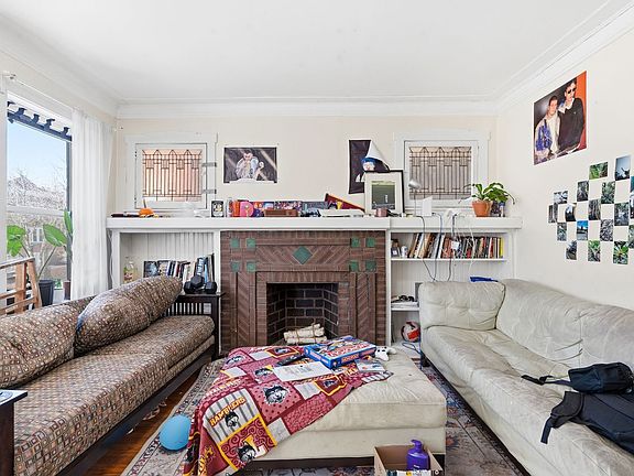 5th image of 6445 N Glenwood Ave #2