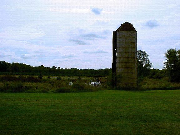 5th image of 5681 Harper Rd