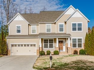 8662 Oakham Dr, Mechanicsville, VA 23116