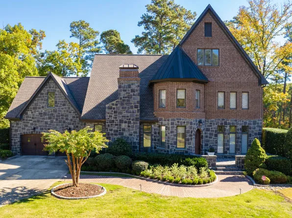 398 Davis Love Dr, Chapel Hill, NC 27517