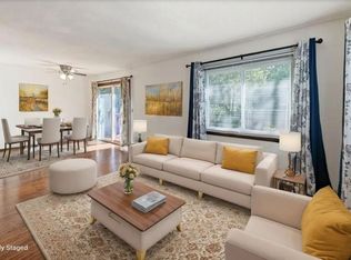 7825 Rimbley Rd, Woodbury, MN 55125