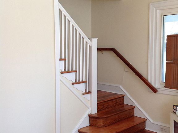 Steps to upstairs 