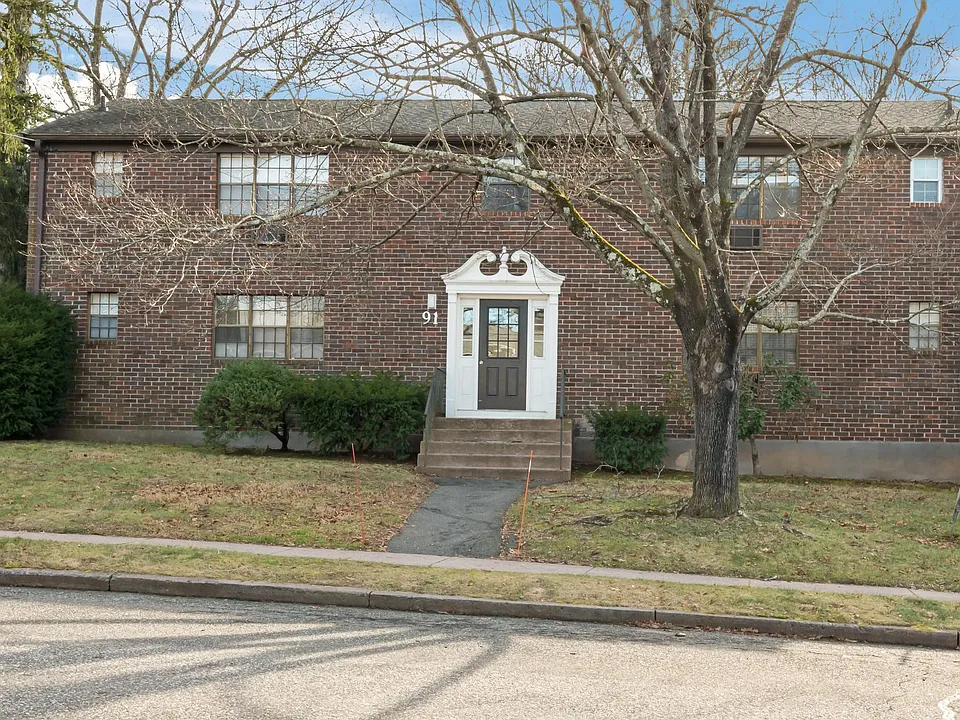 124 Sycamore Ln #3