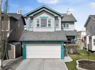 204 SE Citadel Meadow Close NW, Calgary, AB T3G4T4