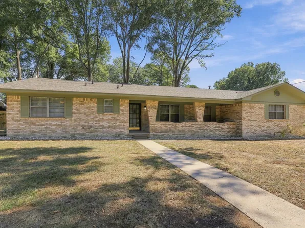 608 S Baridon St, Conway, AR 72034