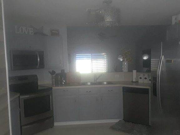 5th image of 20 Pine Crest Ln