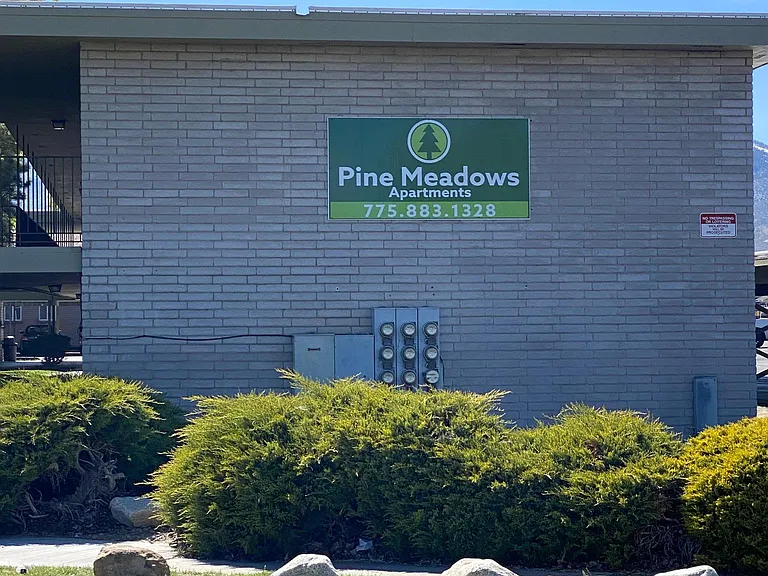 Pine Meadows — Photo 5
