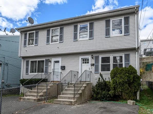 137 N 1st St #1/2, Paterson, NJ 07522