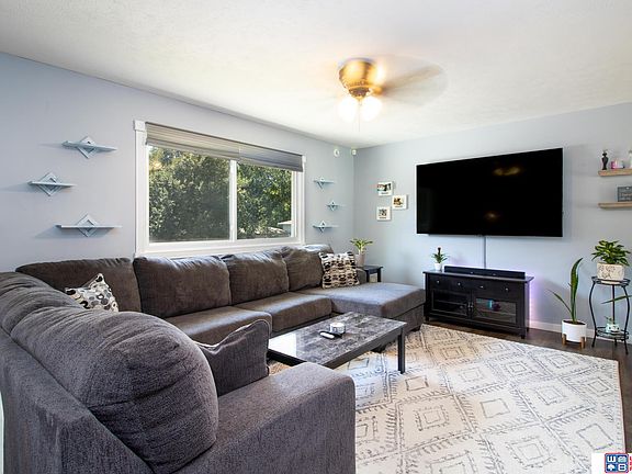 5th image of 4240 Browning St