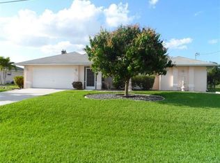 711 SW 35th Ter, Cape Coral, FL 33914