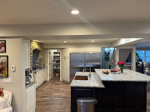 2nd image of 4717 S Sunshine Ct