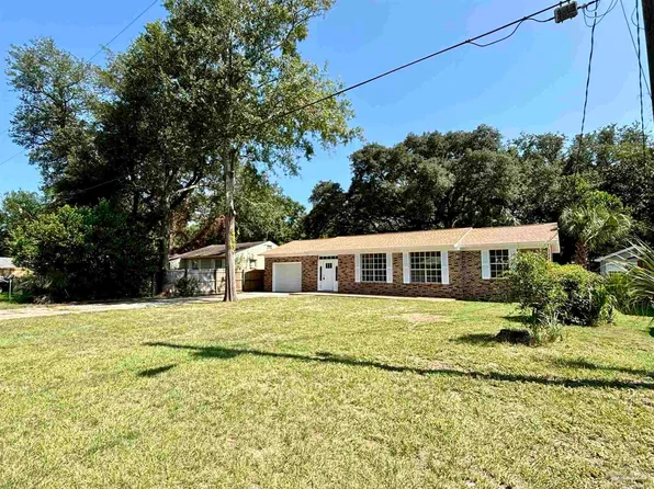 110 Rue Max St, Pensacola, FL 32507