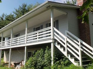 3195 Falls Rd, Hampstead, MD 21074