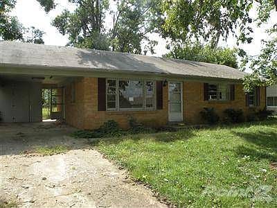 1st image of 406 Nottaway Dr