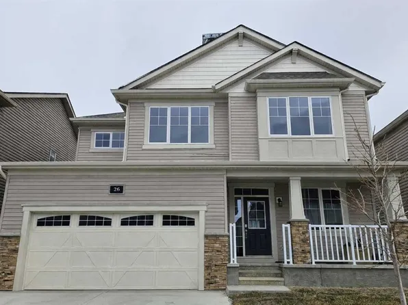 26 W Carringwood St NW, Calgary, AB T3P 2A8