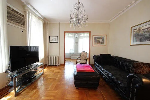 Rented by Andrew J. Markowitz Real Estate, LLC  | media 3