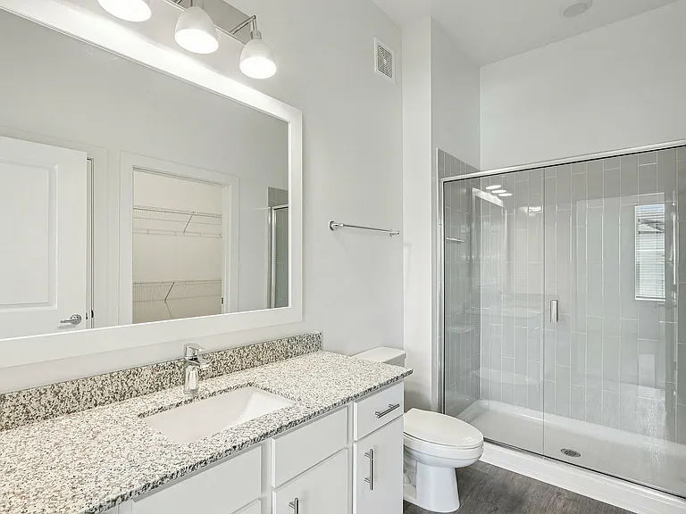43-web-or-mls-3730 Dupont Ave Unit 5202-S1508-021 (1)