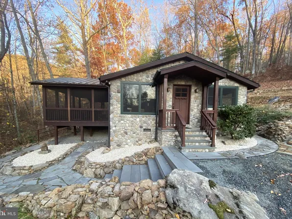 55 Pickeral Ridge Ln, Sperryville, VA 22740