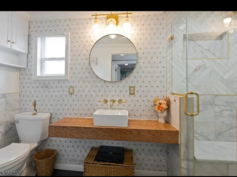 19 Gordon St #1 — Photo 12