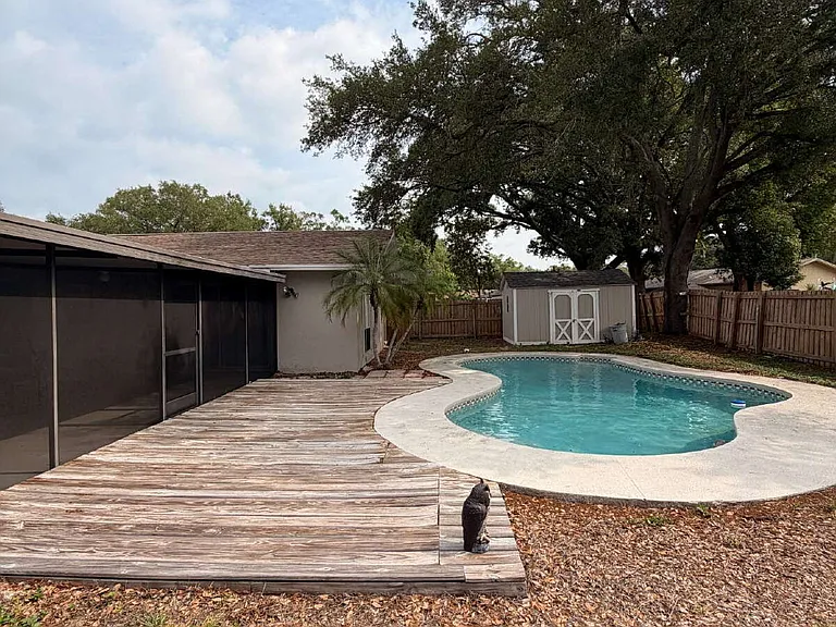 14001 Dominion Ct — Photo 39
