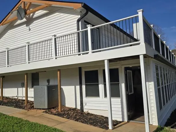 6157 Orville Dr, Flowery Branch, GA 30542