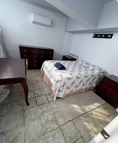 2nd image of 207 Avenida Quisqueya #1