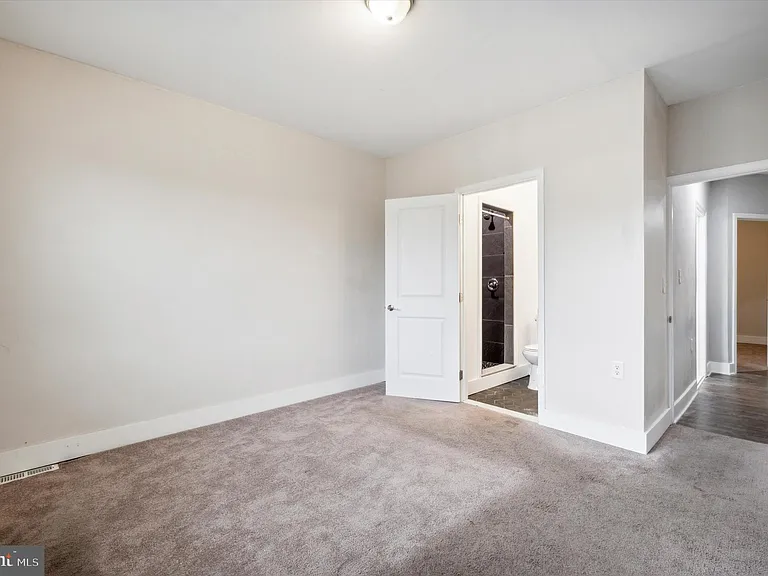 3304 W Allegheny Ave — Photo 14