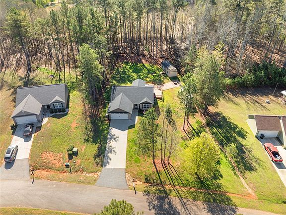 3rd image of 108 Sm Lyerly Rd