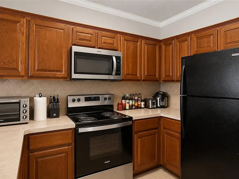 1001 Krenek Tap Rd #803 — Photo 10