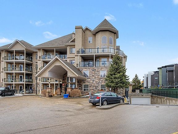 4th image of 1320 Rutherford Rd SW #422