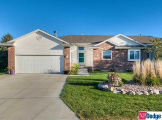 17180 Cypress St, Omaha, NE 68136