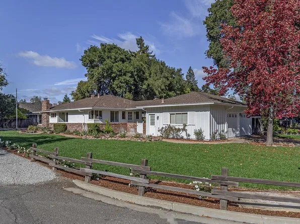 1385 Fremont Ave, Los Altos, CA 94024
