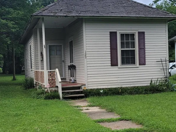 123 2nd St, Jackson, TN 38301