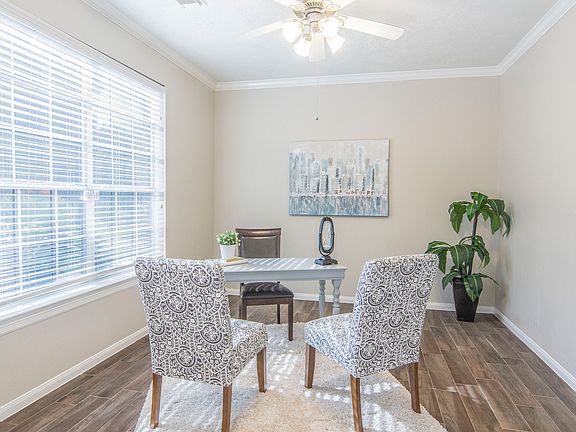 5th image of 2503 Royal Highlands Ln
