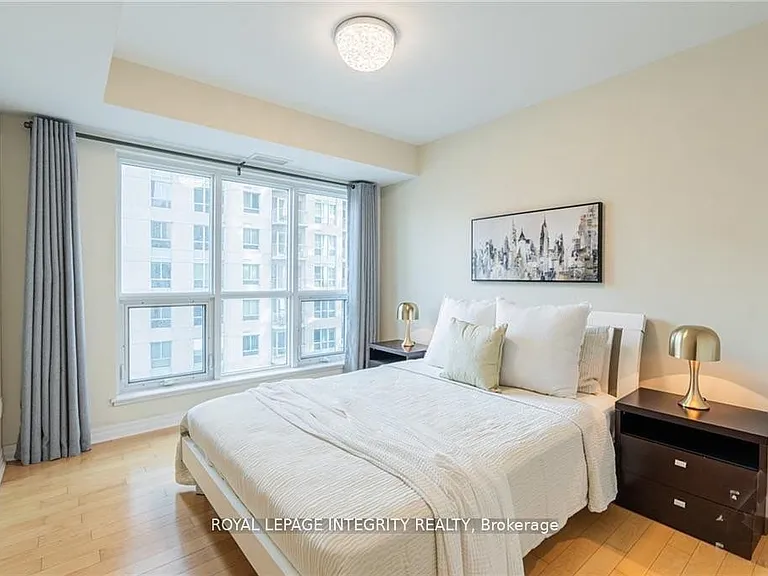 195 Besserer St #701 — Photo 21