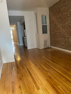 Rented by CitySites Real Estate Group | media 2